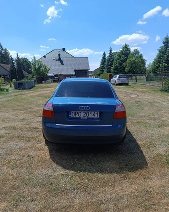 Audi A4 cena 10999 przebieg: 320000, rok produkcji 2001 z Ryn małe 137